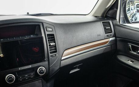 Mitsubishi Pajero IV, 2007 год, 1 399 000 рублей, 15 фотография
