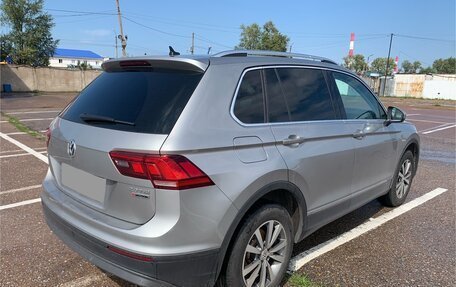 Volkswagen Tiguan II, 2017 год, 1 870 000 рублей, 8 фотография