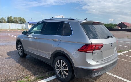 Volkswagen Tiguan II, 2017 год, 1 870 000 рублей, 9 фотография