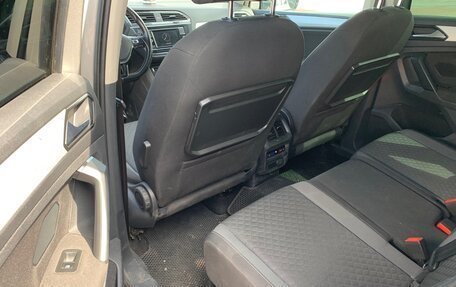 Volkswagen Tiguan II, 2017 год, 1 870 000 рублей, 11 фотография