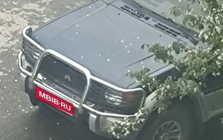 Mitsubishi Pajero III рестайлинг, 1992 год, 1 000 000 рублей, 1 фотография