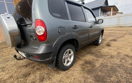 Chevrolet Niva I рестайлинг, 2009 год, 470 000 рублей, 5 фотография