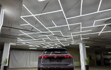 Volkswagen Tiguan, 2025 год, 4 500 000 рублей, 11 фотография