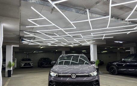 Volkswagen Tiguan, 2025 год, 4 500 000 рублей, 7 фотография