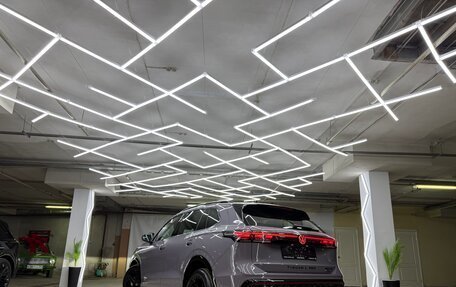 Volkswagen Tiguan, 2025 год, 4 500 000 рублей, 3 фотография