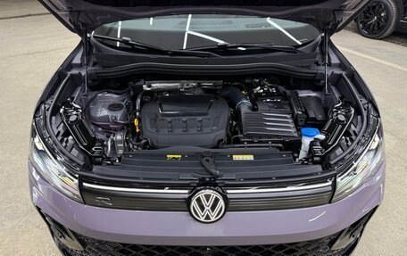 Volkswagen Tiguan, 2025 год, 4 500 000 рублей, 40 фотография