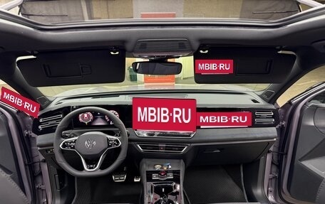 Volkswagen Tiguan, 2025 год, 4 500 000 рублей, 28 фотография