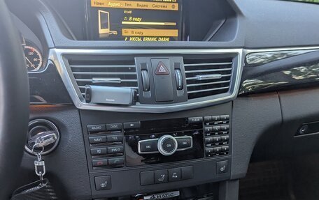 Mercedes-Benz E-Класс, 2011 год, 1 890 000 рублей, 35 фотография