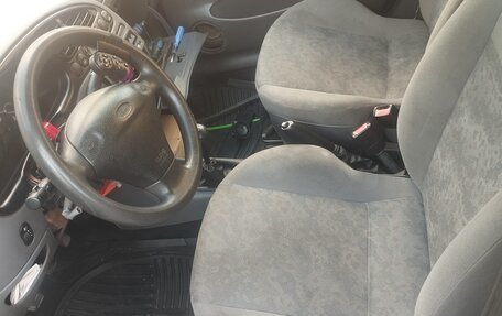 Ford Fiesta, 1999 год, 130 000 рублей, 12 фотография