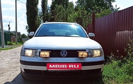 Volkswagen Passat B5+ рестайлинг, 1998 год, 295 000 рублей, 2 фотография