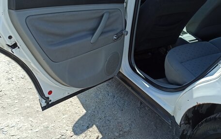 Volkswagen Passat B5+ рестайлинг, 1998 год, 295 000 рублей, 17 фотография