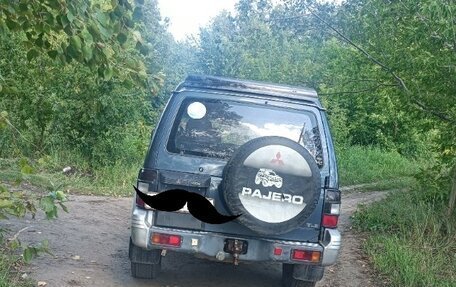 Mitsubishi Pajero III рестайлинг, 1992 год, 1 000 000 рублей, 2 фотография