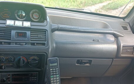 Mitsubishi Pajero III рестайлинг, 1992 год, 1 000 000 рублей, 26 фотография