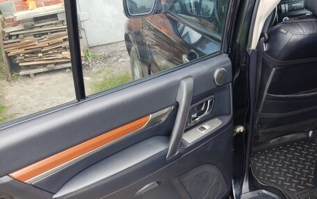 Mitsubishi Pajero IV, 2007 год, 1 730 000 рублей, 6 фотография