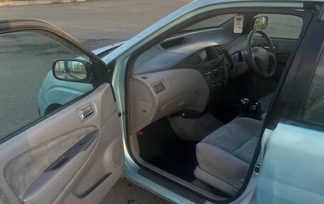 Toyota Prius IV XW50, 1999 год, 140 000 рублей, 7 фотография