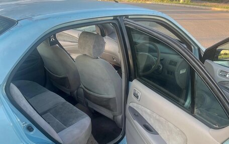 Toyota Prius IV XW50, 1999 год, 140 000 рублей, 5 фотография