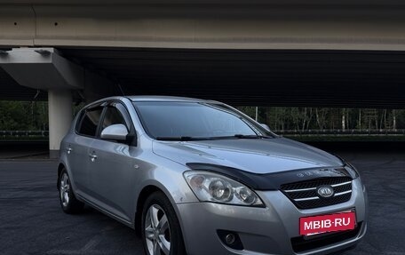 KIA cee'd I рестайлинг, 2009 год, 630 000 рублей, 2 фотография