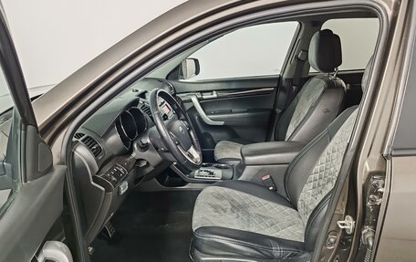 KIA Sorento II рестайлинг, 2010 год, 1 095 000 рублей, 16 фотография