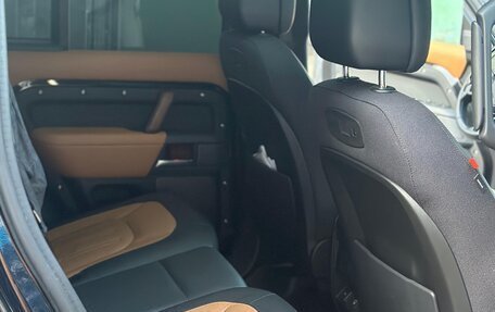 Land Rover Defender II, 2021 год, 8 270 000 рублей, 5 фотография