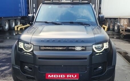 Land Rover Defender II, 2021 год, 8 270 000 рублей, 10 фотография