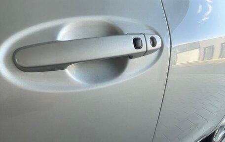 Toyota Yaris III рестайлинг, 2008 год, 800 000 рублей, 6 фотография