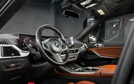 BMW X7, 2022 год, 14 700 000 рублей, 2 фотография