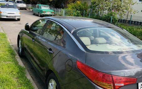 KIA Optima III, 2013 год, 1 200 000 рублей, 10 фотография