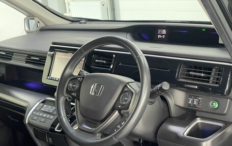 Honda Stepwgn IV, 2017 год, 2 429 000 рублей, 9 фотография