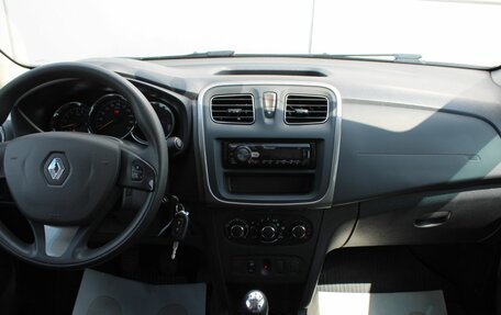 Renault Sandero II рестайлинг, 2018 год, 939 000 рублей, 19 фотография