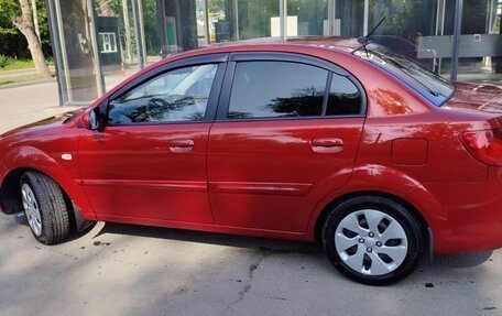 KIA Rio II, 2011 год, 675 000 рублей, 10 фотография