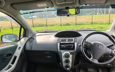 Toyota Vitz, 2005 год, 390 000 рублей, 3 фотография