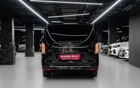 Mercedes-Benz V-Класс, 2024 год, 38 500 000 рублей, 6 фотография