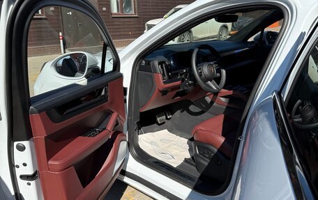 Porsche Cayenne III, 2024 год, 22 700 000 рублей, 6 фотография