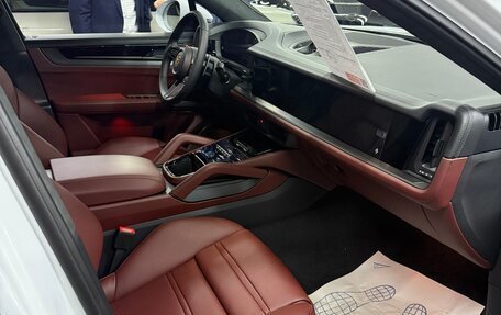Porsche Cayenne III, 2024 год, 22 700 000 рублей, 3 фотография