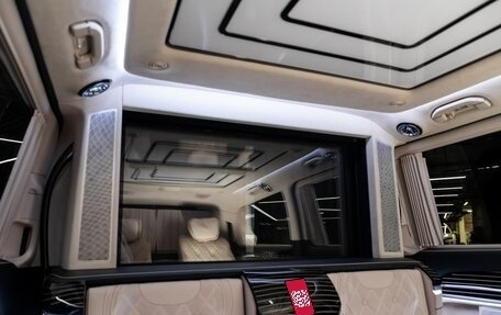 Mercedes-Benz V-Класс, 2024 год, 38 500 000 рублей, 35 фотография