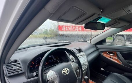 Toyota Camry, 2011 год, 1 320 000 рублей, 8 фотография