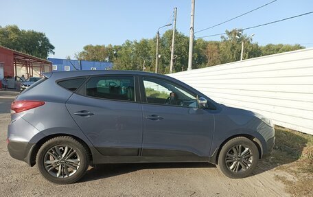 Hyundai ix35 I рестайлинг, 2014 год, 1 550 000 рублей, 2 фотография