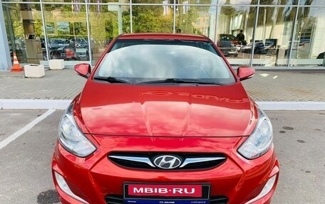 Hyundai Solaris II рестайлинг, 2012 год, 820 000 рублей, 2 фотография