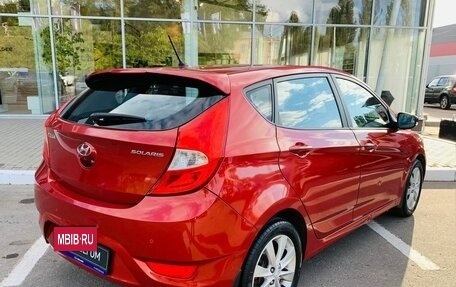 Hyundai Solaris II рестайлинг, 2012 год, 820 000 рублей, 5 фотография