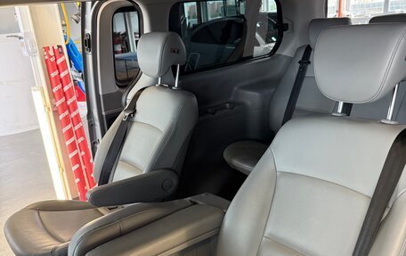 Hyundai Grand Starex Grand Starex I рестайлинг 2, 2018 год, 3 150 000 рублей, 18 фотография