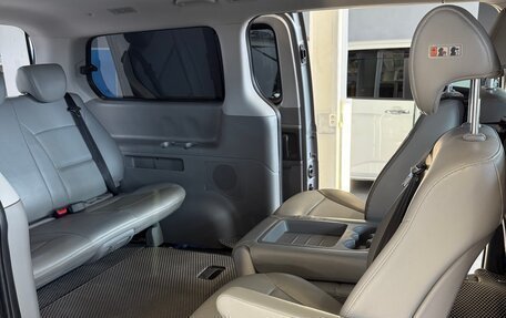Hyundai Grand Starex Grand Starex I рестайлинг 2, 2018 год, 3 150 000 рублей, 22 фотография