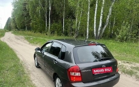 KIA Cerato I, 2006 год, 450 000 рублей, 3 фотография
