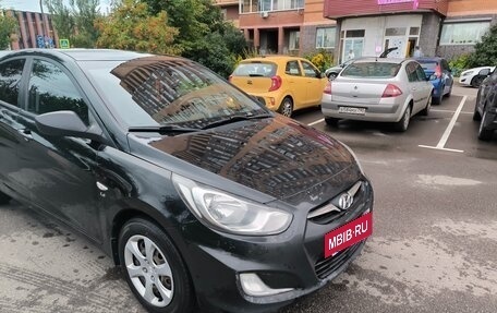 Hyundai Solaris II рестайлинг, 2011 год, 450 000 рублей, 5 фотография