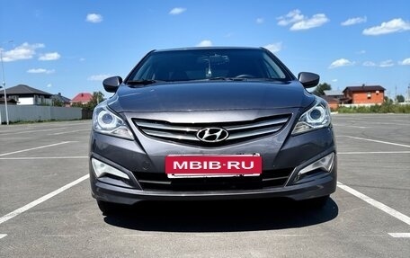 Hyundai Solaris II рестайлинг, 2016 год, 950 000 рублей, 3 фотография