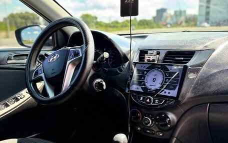 Hyundai Solaris II рестайлинг, 2016 год, 950 000 рублей, 18 фотография