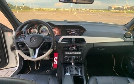 Mercedes-Benz C-Класс, 2012 год, 2 000 000 рублей, 8 фотография