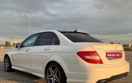 Mercedes-Benz C-Класс, 2012 год, 2 000 000 рублей, 3 фотография