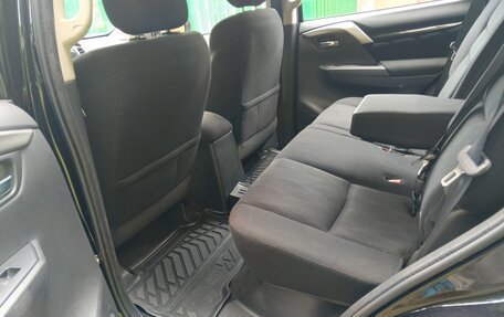 Mitsubishi Pajero Sport III рестайлинг, 2020 год, 3 950 000 рублей, 13 фотография