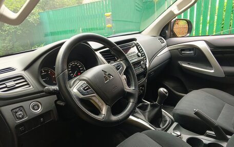 Mitsubishi Pajero Sport III рестайлинг, 2020 год, 3 950 000 рублей, 15 фотография