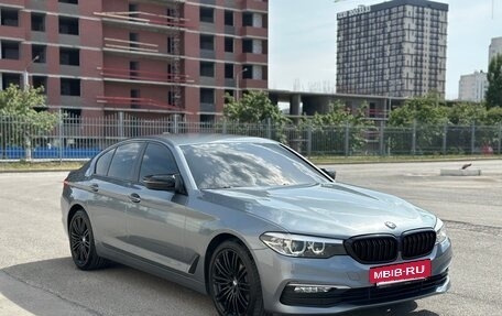 BMW 5 серия, 2018 год, 3 600 000 рублей, 2 фотография